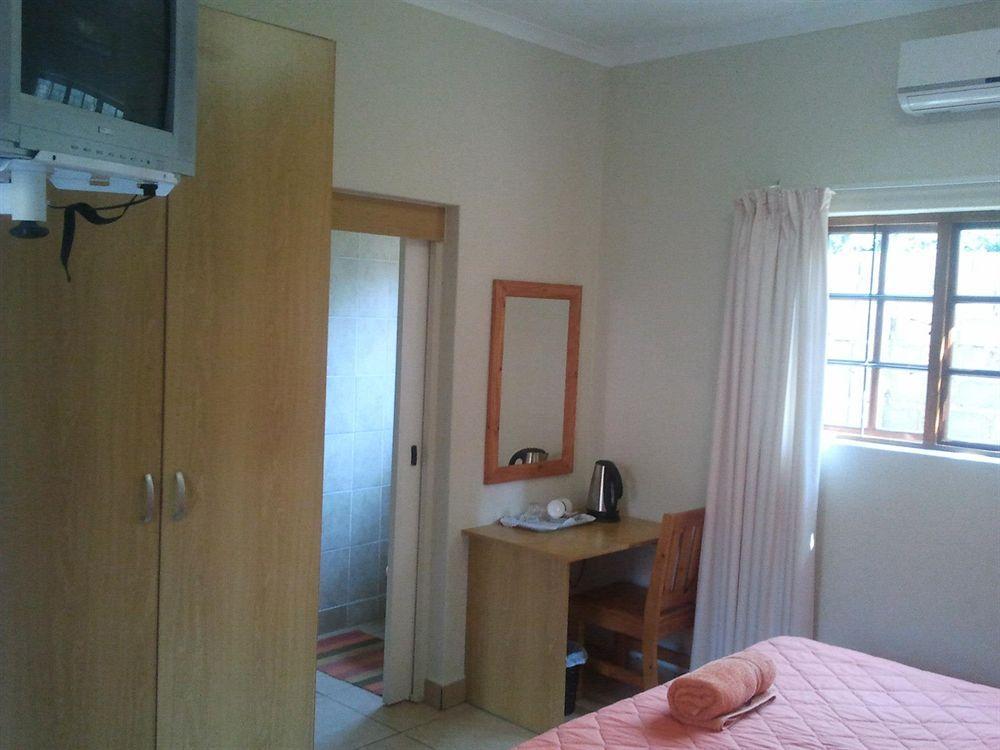 Country Link Guest Lodge Komatipoort Buitenkant foto