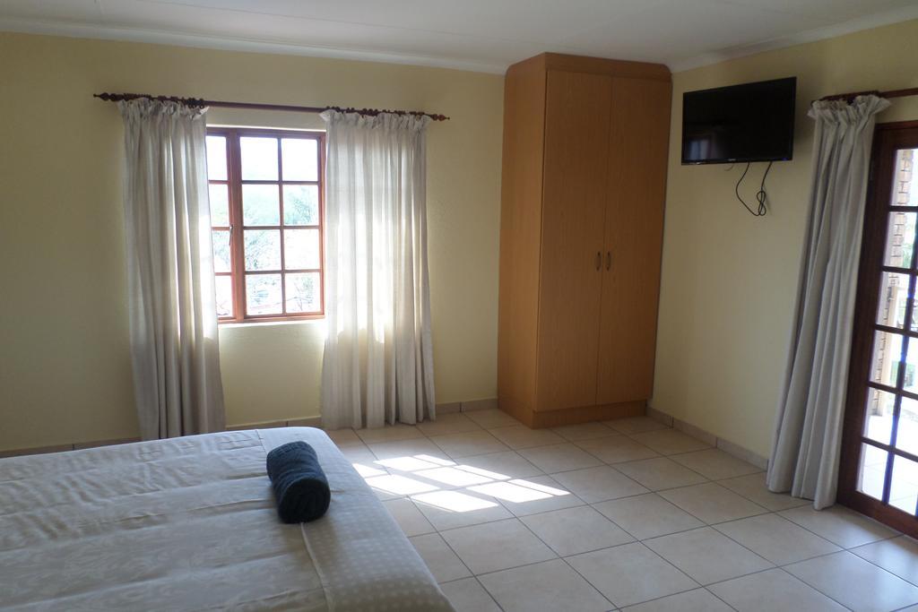 Country Link Guest Lodge Komatipoort Buitenkant foto