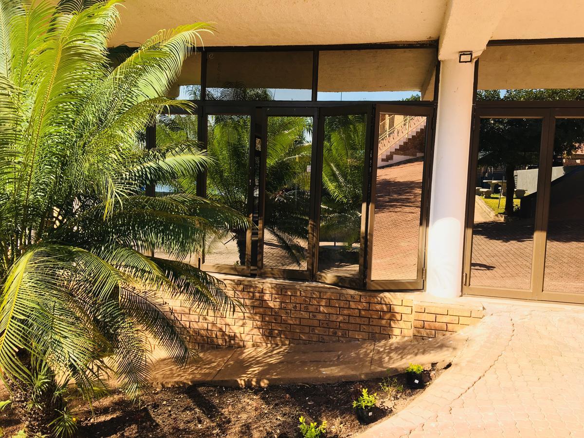 Country Link Guest Lodge Komatipoort Buitenkant foto