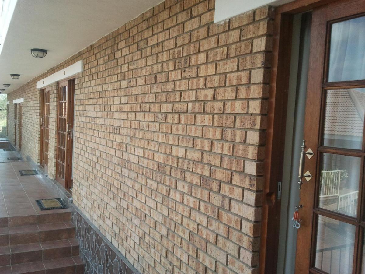 Country Link Guest Lodge Komatipoort Buitenkant foto