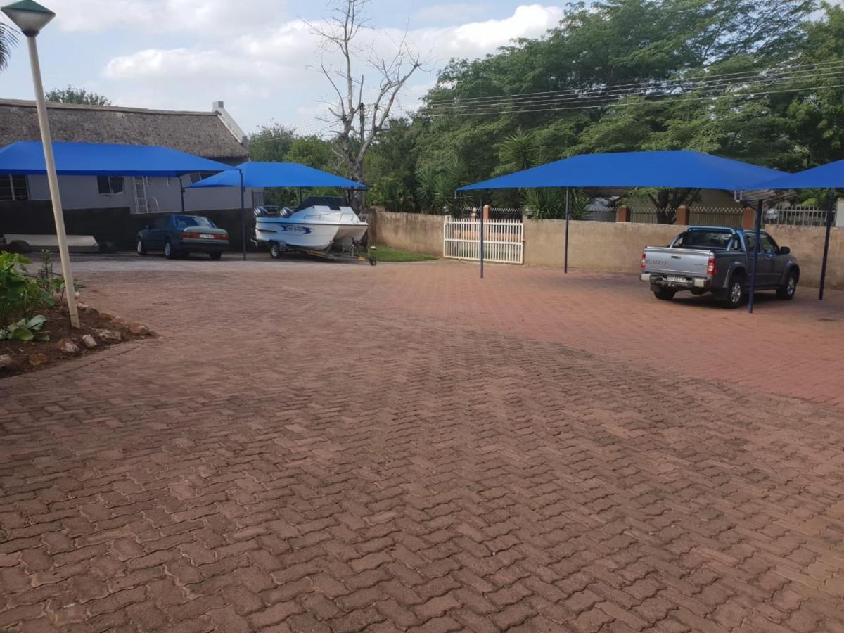 Country Link Guest Lodge Komatipoort Buitenkant foto
